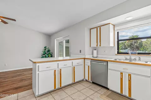 Kitchen - 3012 Anchor Dr, Ormond Beach, FL 32176 photo 1 of 4