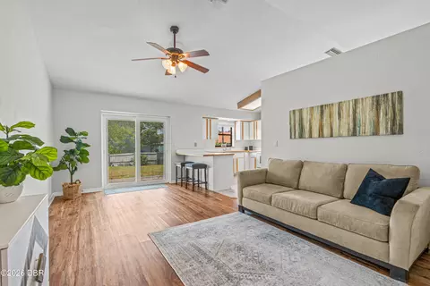 Living - 3012 Anchor Dr, Ormond Beach, FL 32176 photo 4 of 4