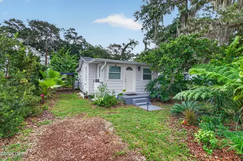 718 Avenue A, Holly Hill, FL 32117
