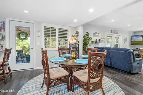 Dining - 461 Andrews St, Ormond Beach, FL 32174 photo 3 of 4