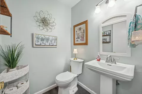Bath - 461 Andrews St, Ormond Beach, FL 32174 photo 1 of 4