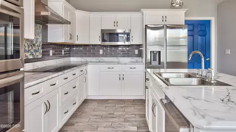 Kitchen - 116 Marlin Dr, Ormond Beach, FL 32176 photo 3 of 6