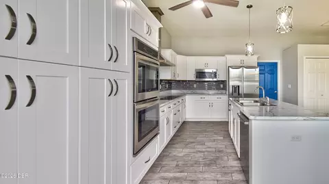 Kitchen - 116 Marlin Dr, Ormond Beach, FL 32176 photo 4 of 6