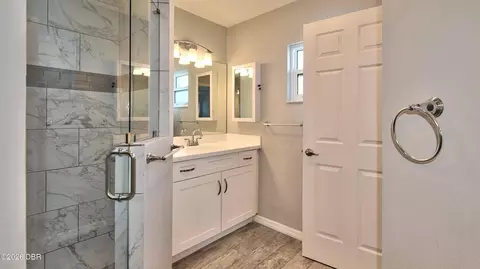 Bath - 116 Marlin Dr, Ormond Beach, FL 32176 photo 2 of 8
