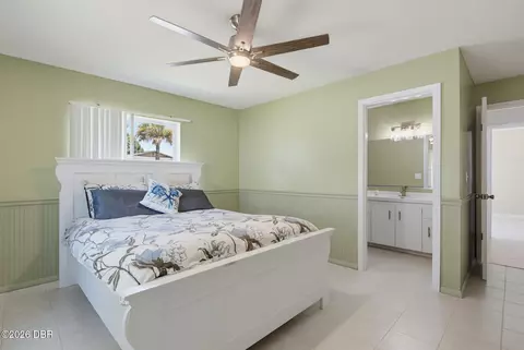 Bedroom - 1316 Golf Ave, Ormond Beach, FL 32174 photo 2 of 5