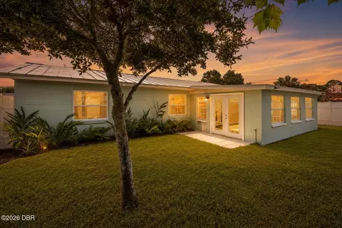 Exterior - 1316 Golf Ave, Ormond Beach, FL 32174 photo 3 of 8
