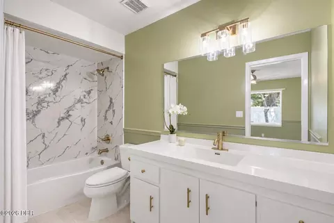 Bath - 1316 Golf Ave, Ormond Beach, FL 32174 photo 1 of 3