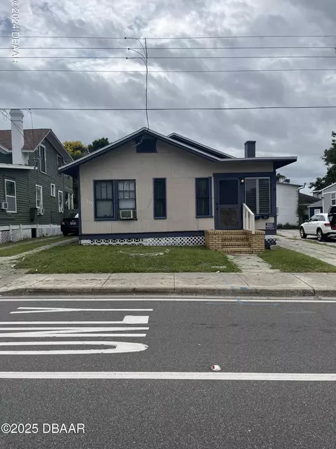 317 Fairview Ave, Daytona Beach, FL 32114