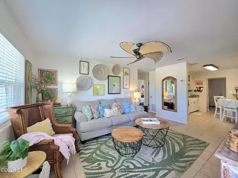 Living - 2 Sunny Shore Dr, Ormond Beach, FL 32176 photo 1 of 3