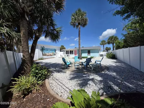 Exterior - 2 Sunny Shore Dr, Ormond Beach, FL 32176 photo 4 of 6