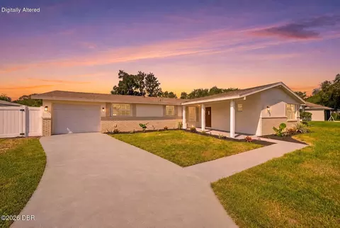 1280 Saxon Blvd, Deltona, FL 32725
