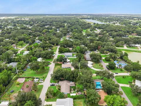 View/Area - 1629 Orange Tree Dr, Edgewater, FL 32132 photo 7 of 12