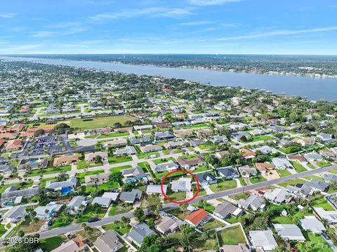 View/Area - 22 Plaza Dr, Ormond Beach, FL 32176 photo 4 of 10