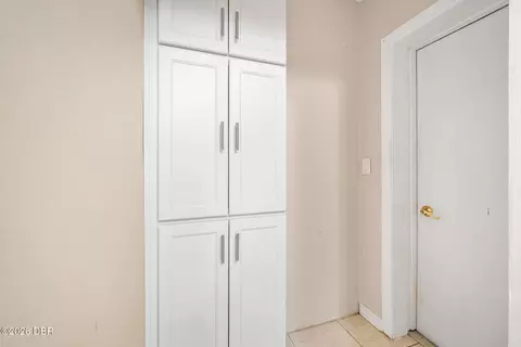 Entry Way - 22 Plaza Dr, Ormond Beach, FL 32176 photo 1 of 1