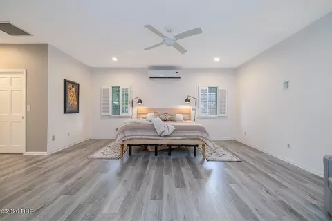 Bedroom - 101 N St Andrews Dr, Ormond Beach, FL 32174 photo 2 of 4