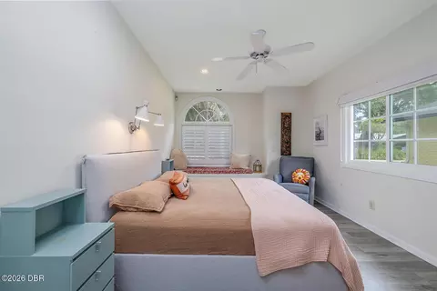 Bedroom - 101 N St Andrews Dr, Ormond Beach, FL 32174 photo 3 of 4