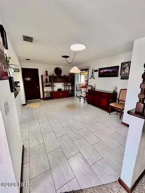 Dining - 33 Wisteria Dr, Ormond Beach, FL 32176 photo 2 of 2