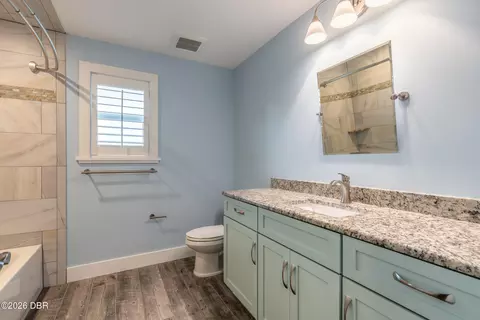 Bath - 130 Hernandez Ave, Ormond Beach, FL 32174 photo 3 of 3