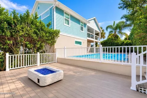 Exterior - 130 Hernandez Ave, Ormond Beach, FL 32174 photo 7 of 7