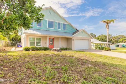 Exterior - 130 Hernandez Ave, Ormond Beach, FL 32174 photo 3 of 7