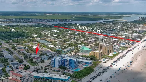 818 Ocean Ave, New Smyrna Beach, FL 32169