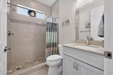 Bath - 128 Briargate Look, Ormond Beach, FL 32174 photo 3 of 3