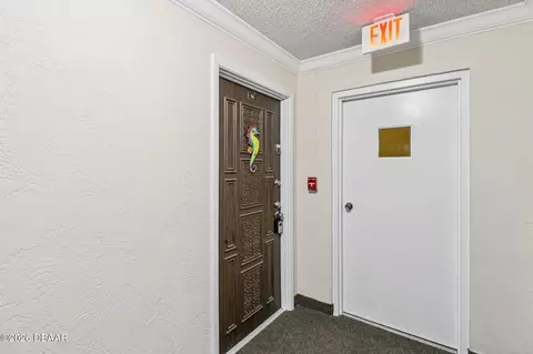 Entry Way - 1415 Ocean Shore Blvd, Ormond Beach, FL 32176 photo 1 of 3