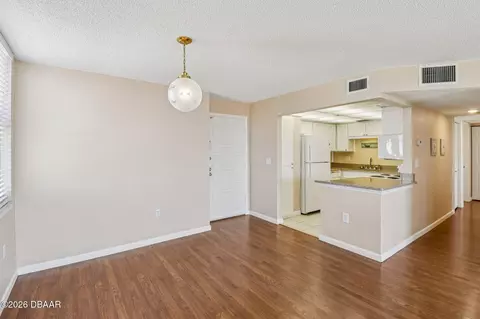 Dining - 1415 Ocean Shore Blvd, Ormond Beach, FL 32176 photo 1 of 1