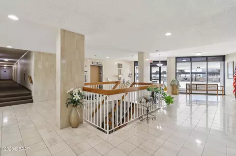 Entry Way - 1415 Ocean Shore Blvd, Ormond Beach, FL 32176 photo 3 of 3