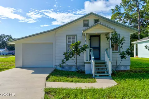 701 Flomich St, Holly Hill, FL 32117