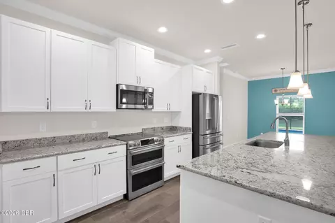 Kitchen - 3128 Lizmore Cir, Ormond Beach, FL 32174 photo 2 of 5