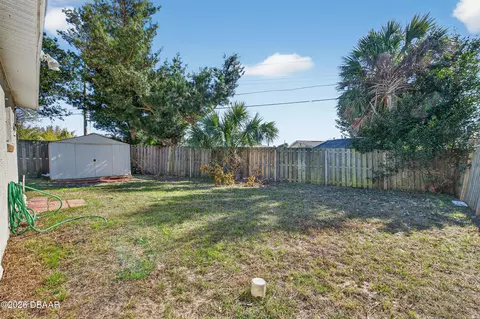Exterior - 62 Brooks Dr, Ormond Beach, FL 32176 photo 2 of 2