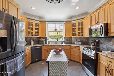 Kitchen - 11 Foxhunter, Ormond Beach, FL 32174 photo 2 of 3