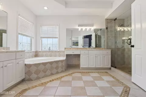 Bath - 11 Foxhunter, Ormond Beach, FL 32174 photo 1 of 3