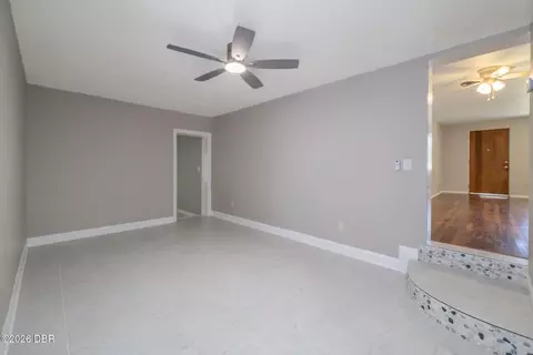 Living - 38 Lorillard Pl, Ormond Beach, FL 32174 photo 3 of 4