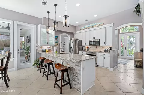 Kitchen - 109 Bay Lake Dr, Ormond Beach, FL 32174 photo 2 of 6