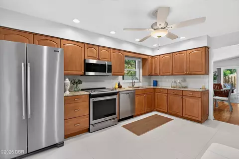 Kitchen - 3 Soco Trl, Ormond Beach, FL 32174 photo 5 of 5