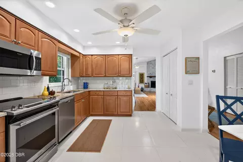 Kitchen - 3 Soco Trl, Ormond Beach, FL 32174 photo 4 of 5