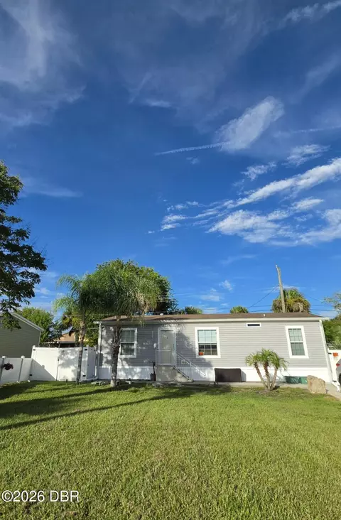 1911 Woodcrest Dr, Ormond Beach, FL 32174 photo 12