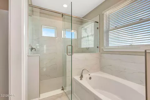 Bath - 303 Five Island Dr, Saint Augustine, FL 32080 photo 3 of 6