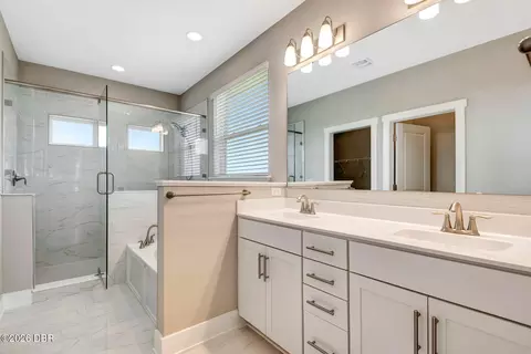 Bath - 303 Five Island Dr, Saint Augustine, FL 32080 photo 2 of 6