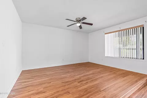Living - 212 Pine Cone Trl, Ormond Beach, FL 32174 photo 2 of 6