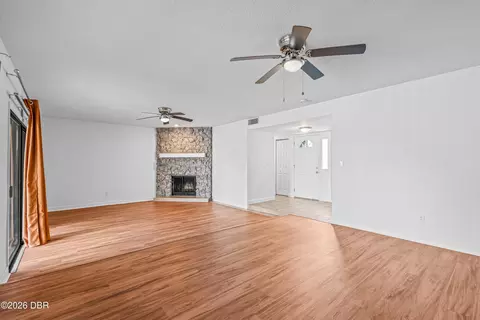 Living - 212 Pine Cone Trl, Ormond Beach, FL 32174 photo 5 of 6