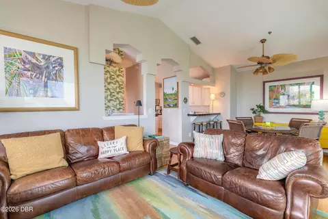 Living - 3000 Ocean Shore Blvd, Ormond Beach, FL 32176 photo 2 of 5