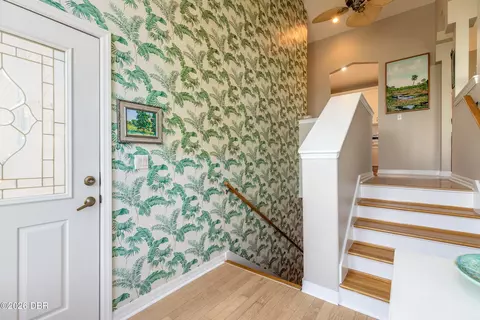 Entry Way - 3000 Ocean Shore Blvd, Ormond Beach, FL 32176 photo 3 of 4