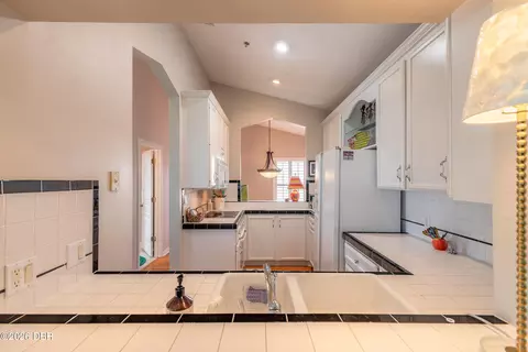 Kitchen - 3000 Ocean Shore Blvd, Ormond Beach, FL 32176 photo 4 of 5