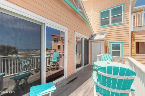 Exterior - 3000 Ocean Shore Blvd, Ormond Beach, FL 32176 photo 7 of 15