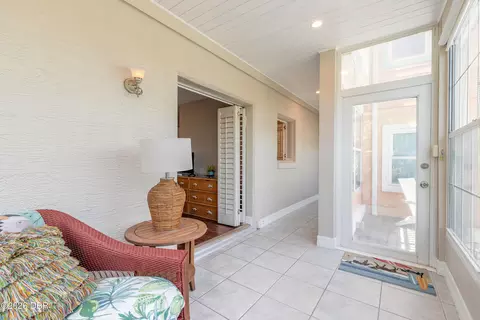 Exterior - 3000 Ocean Shore Blvd, Ormond Beach, FL 32176 photo 9 of 15