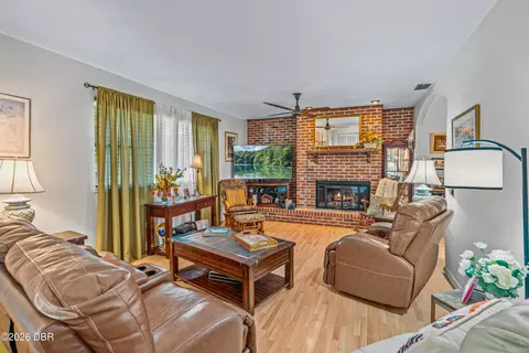 Living - 13 Timber Trl, Ormond Beach, FL 32174 photo 1 of 5