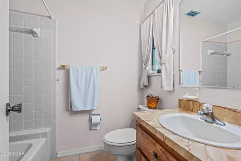 Bath - 13 Timber Trl, Ormond Beach, FL 32174 photo 1 of 3